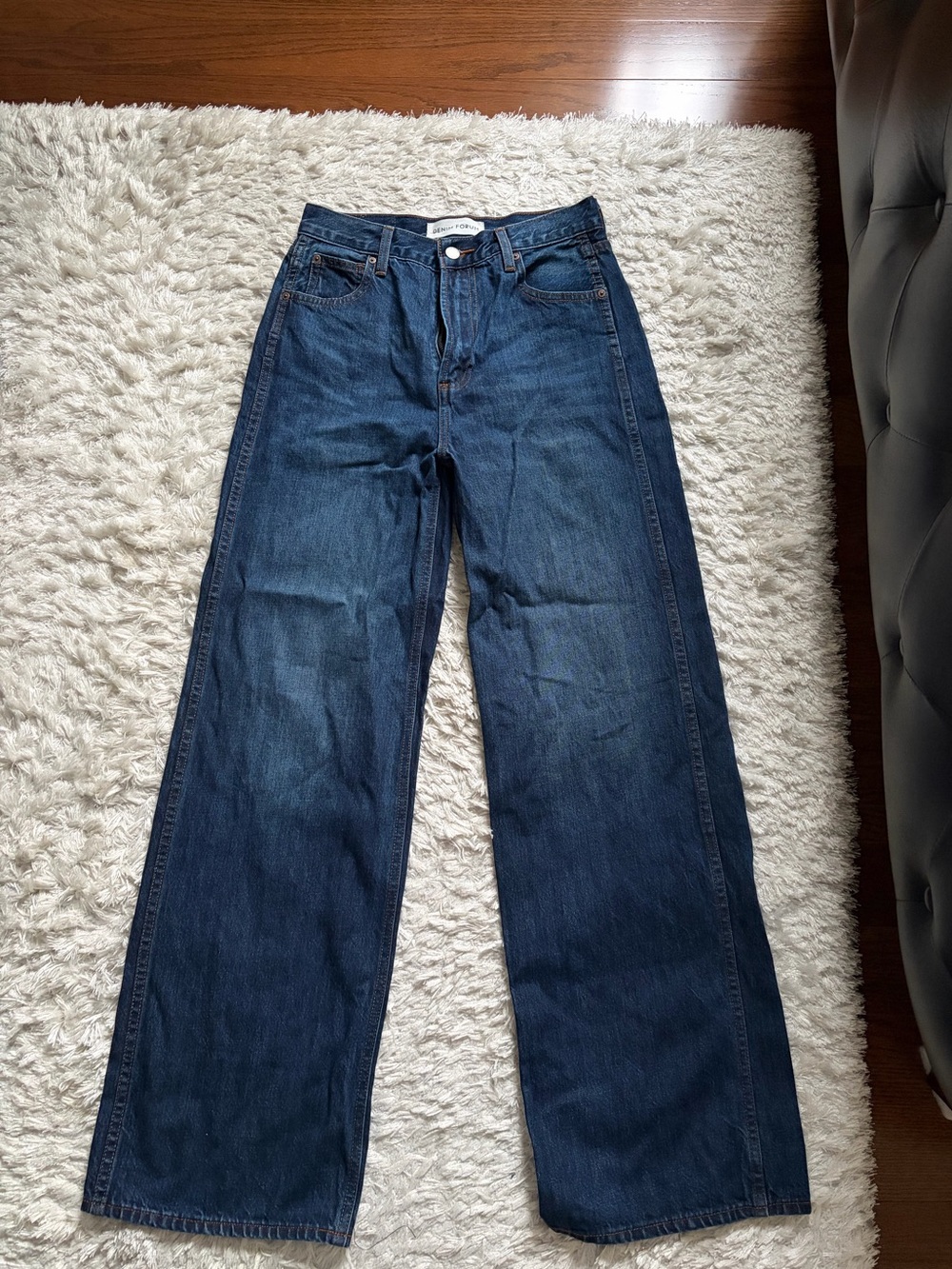 Aritzia Denim Forum super high rise 90’s jeans